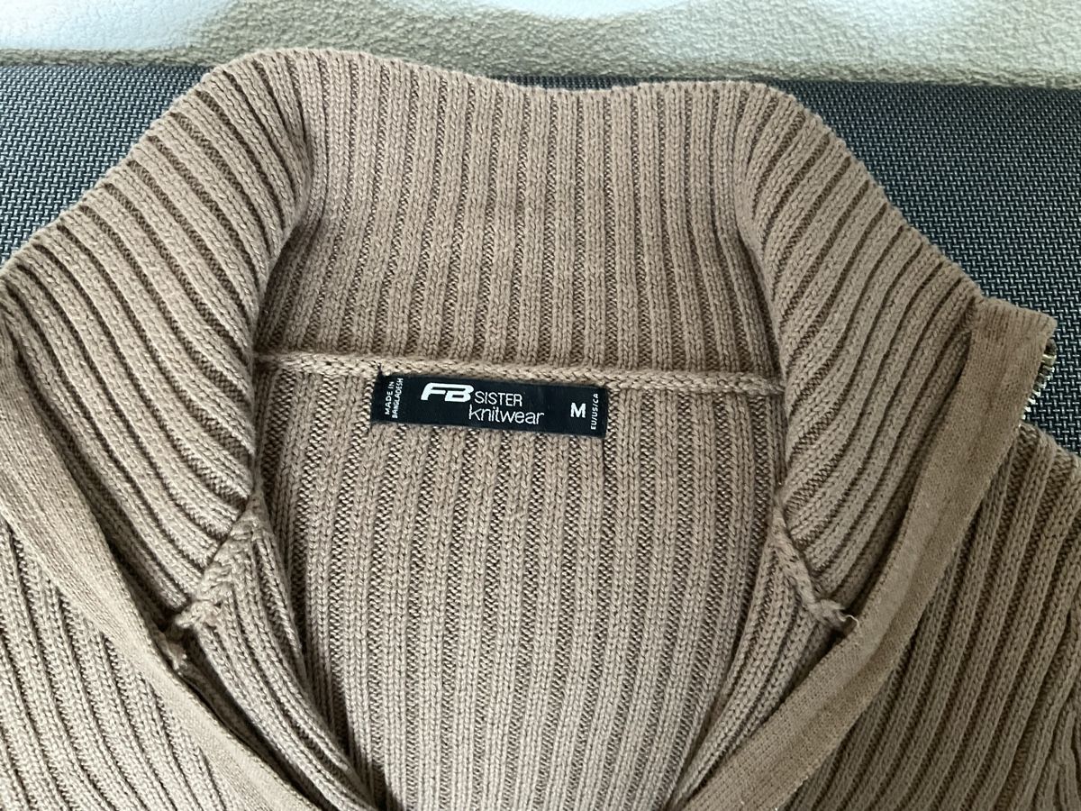 Pullover & Sweatshirts: Pull-over zip femme taille M beige – Gebraucht aus Bulle von Zaman66 4