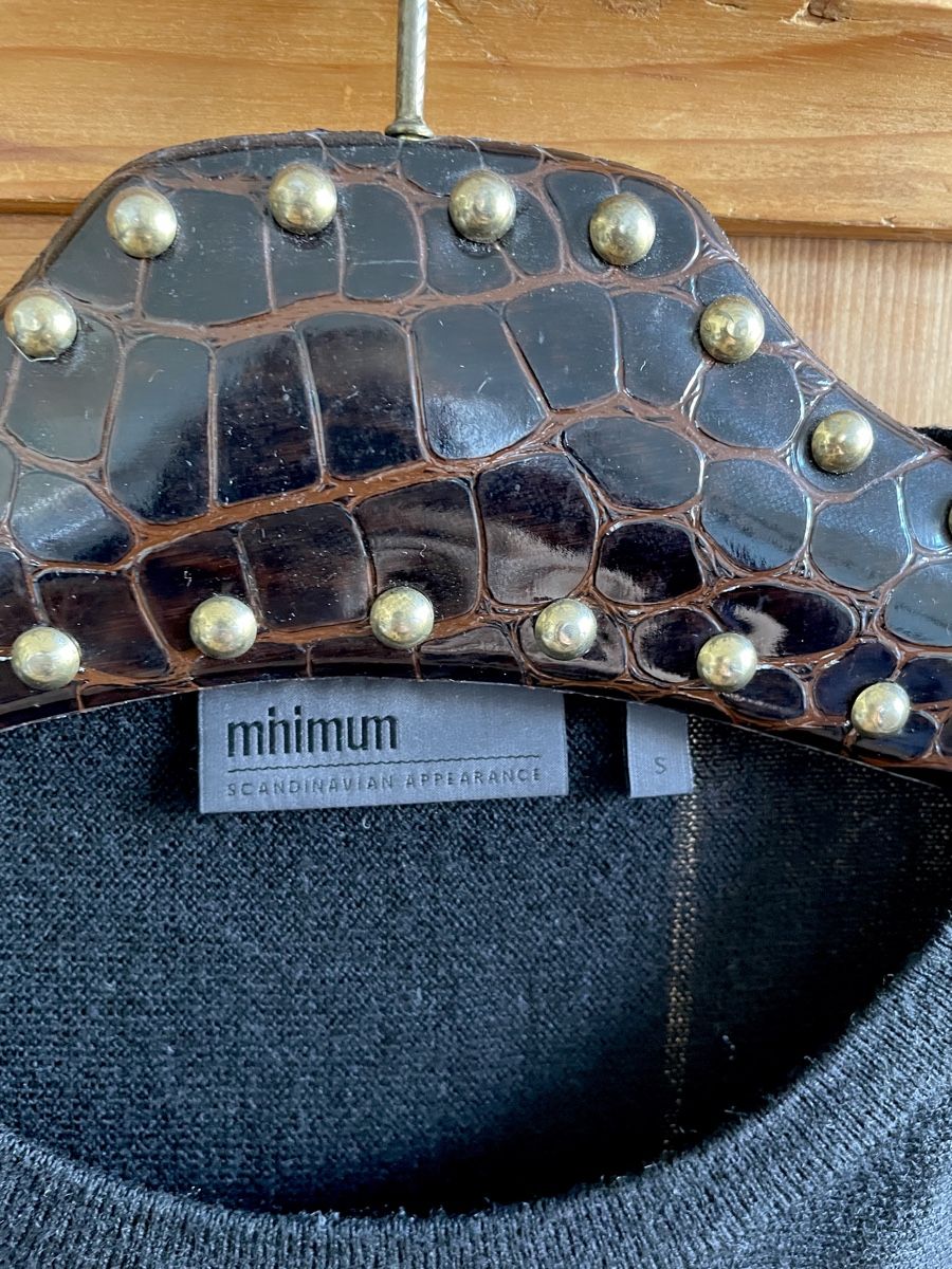 Pullover & Sweatshirts: Minimum | Schwarzer Strickpullover | Wolle | Grösse S – Gebraucht aus Zürich von samira12382 2