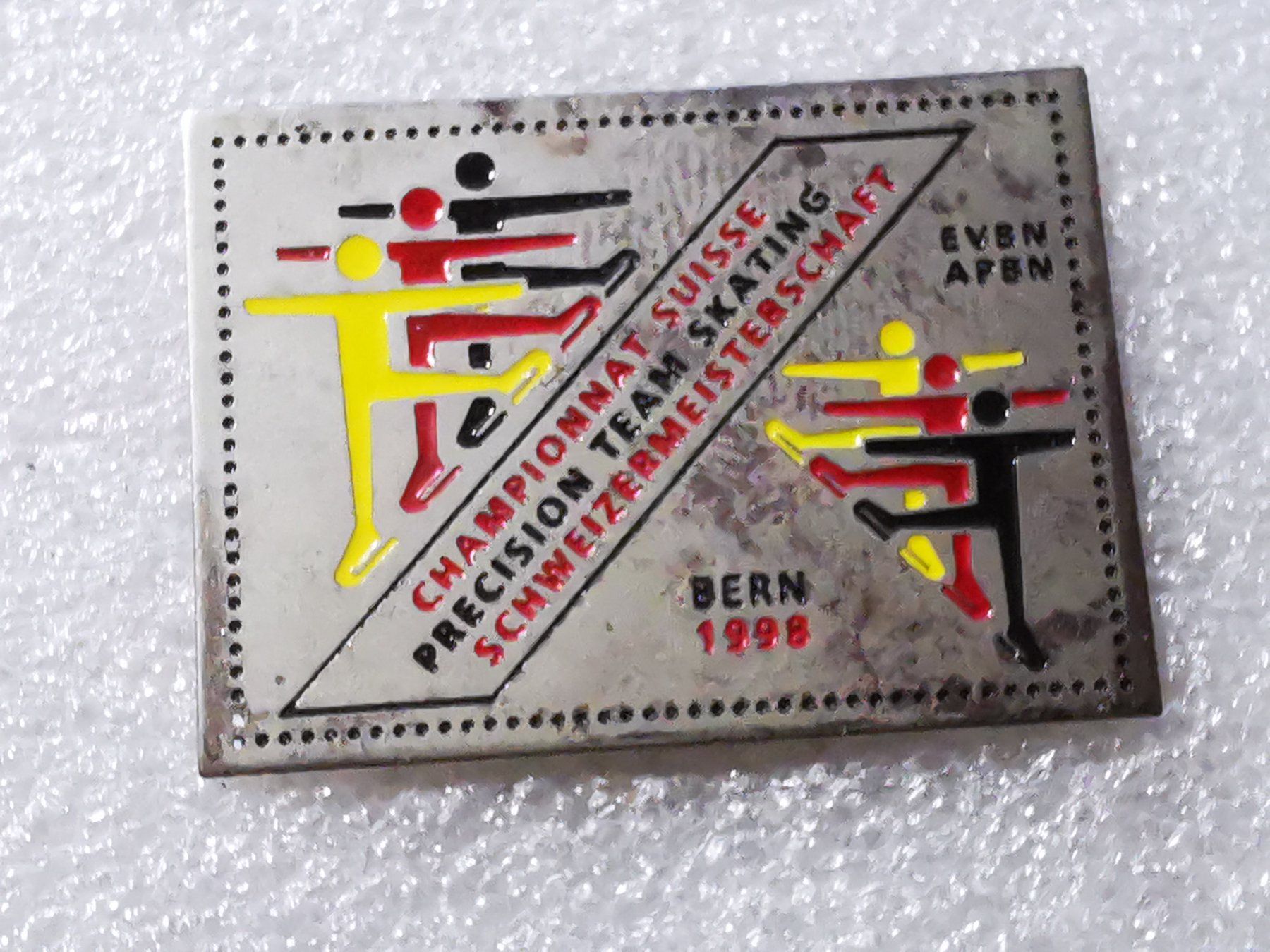 Placchette & Badge: Ansteckpin 134: EVBN – Usato da Oppligen venduto da Pin-Fall-Shop