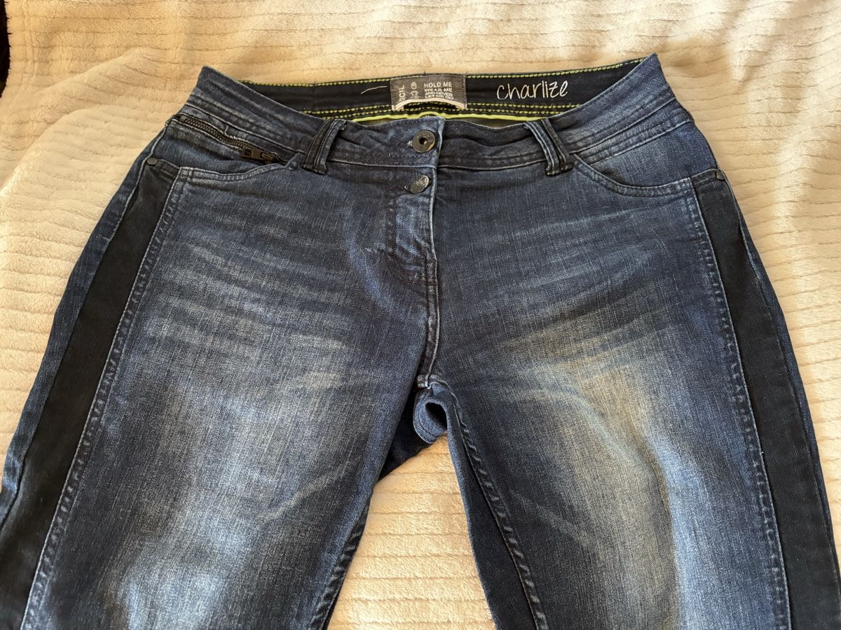 Cecil Jeans: Jeanshose von CECIL gr. 31 – Usato da Rümlang venduto da euqinom16 1