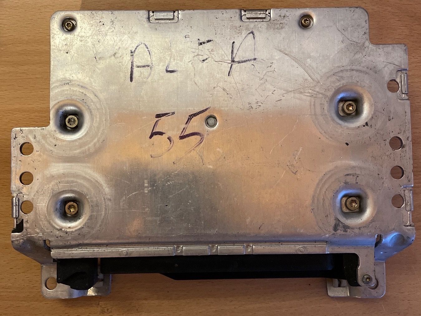 Bosch Tutti pezzi di ricambio auto: Steuergerät Bosch #163 0261200537 – Usato da St. Gallen venduto da mai_zpt7 1