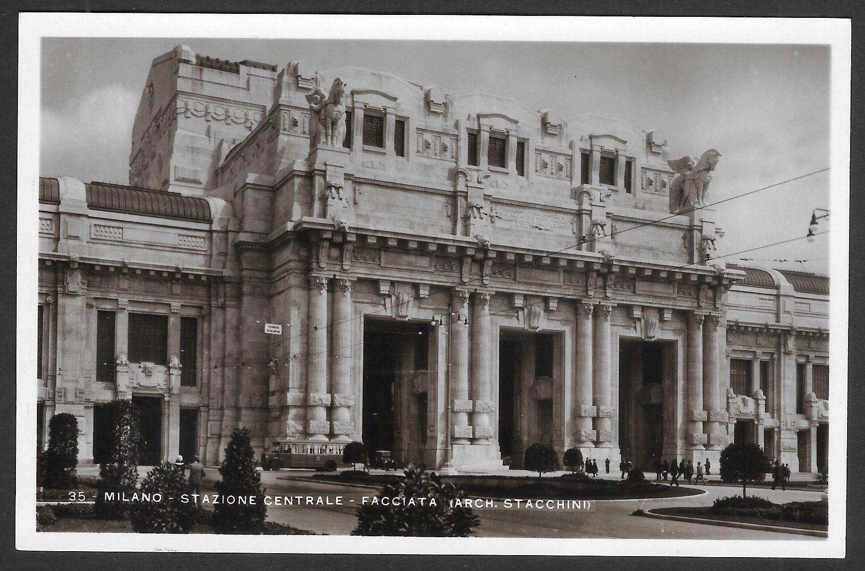 Cartoline postali: Milano Stazione Centrale Facciata – Usato da Olten venduto da clotaldi