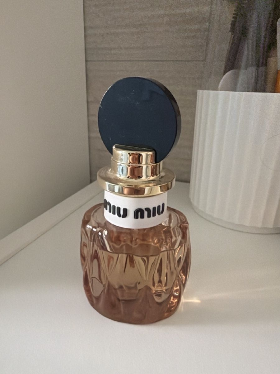 Miu Miu Parfum & Eau de Toilette: Miu miu Eau de parfum 30ml mutine  – Neu (gemäss Beschreibung) aus Vernayaz von cla_cj7n