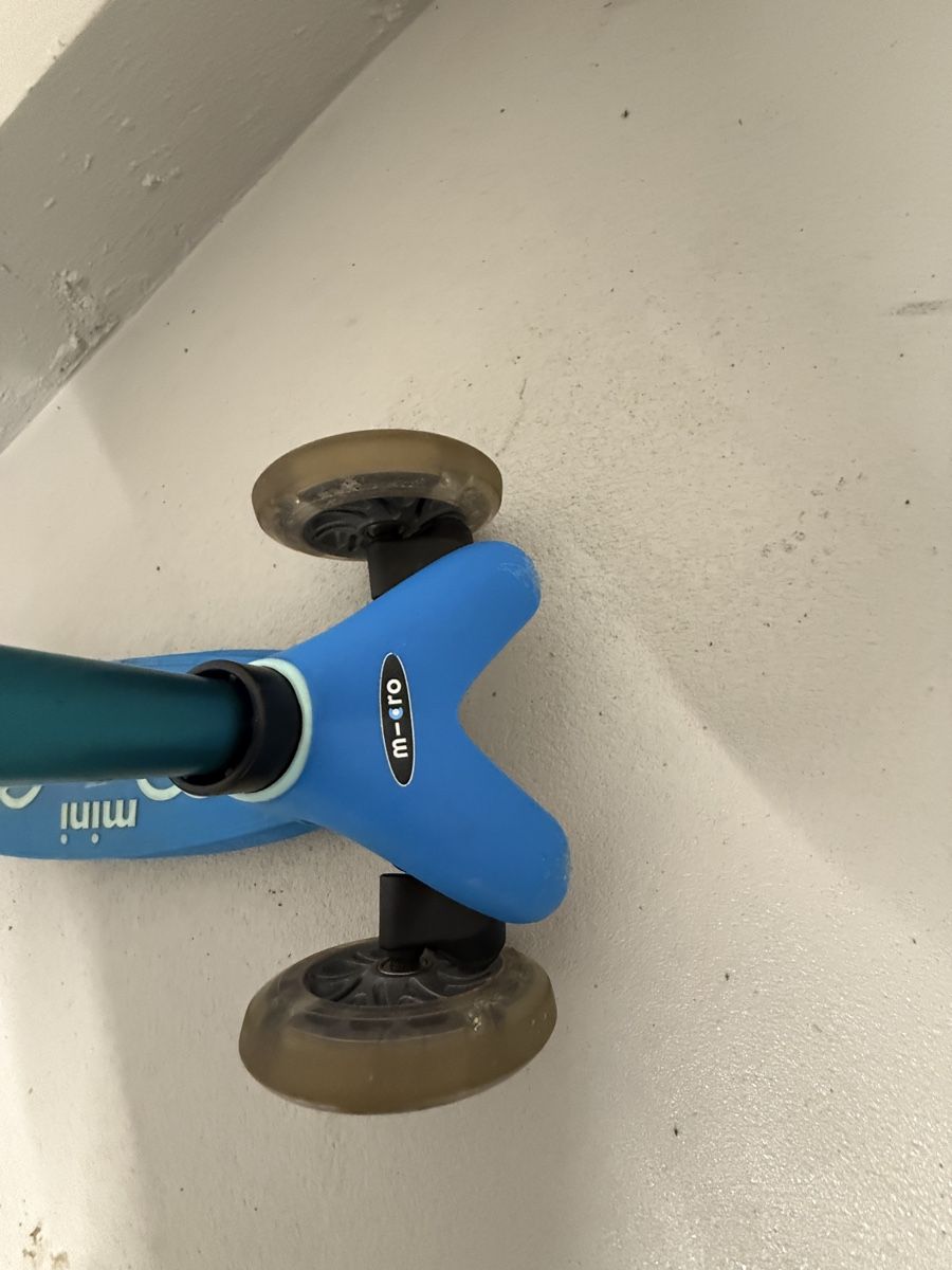 Micro Kickboard: Micro Mini Trottinet – Gebraucht aus Rümlang von VOS_R 3
