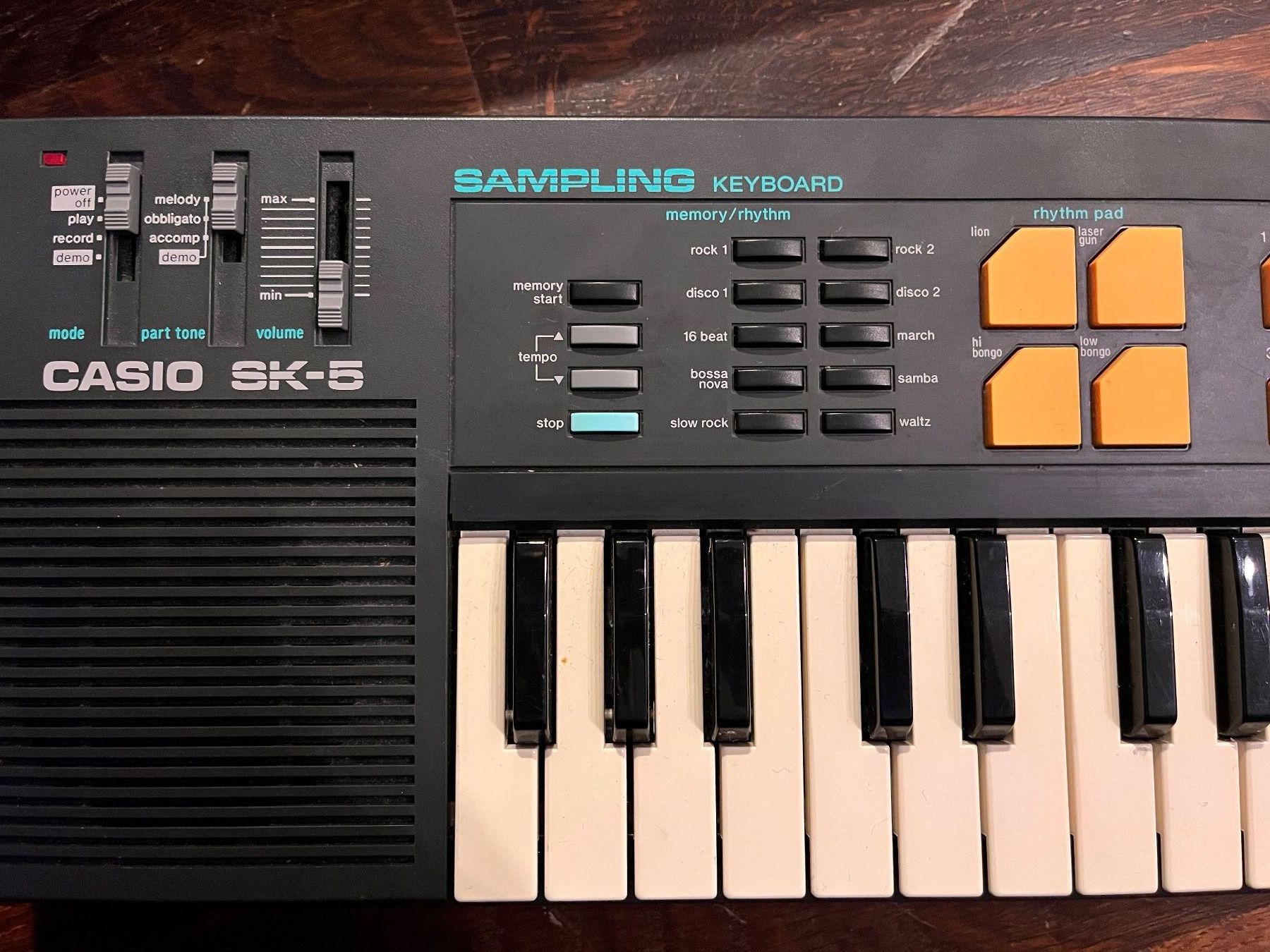 Casio Strumenti musicali: Casio SK-5 Sampling Keyboard – Usato da Turgi venduto da stefanroos 1