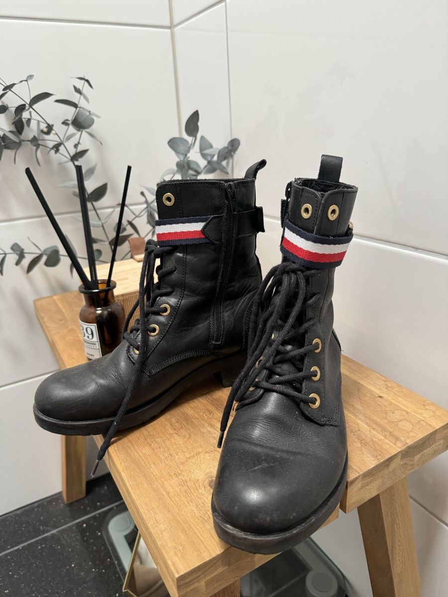 Tommy Hilfiger Scarpe da donna: Stiefel – Usato da Zürich venduto da Prismae