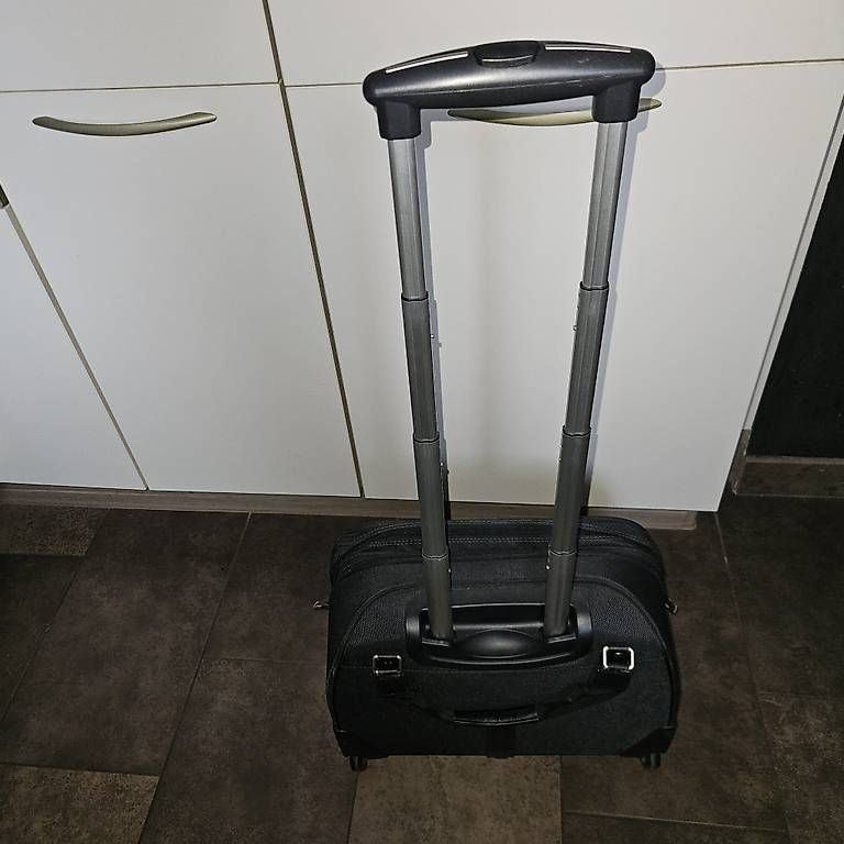 Valises & Sacs: Traveller business case – D'occasion à Le Locle par mariuzzos 3