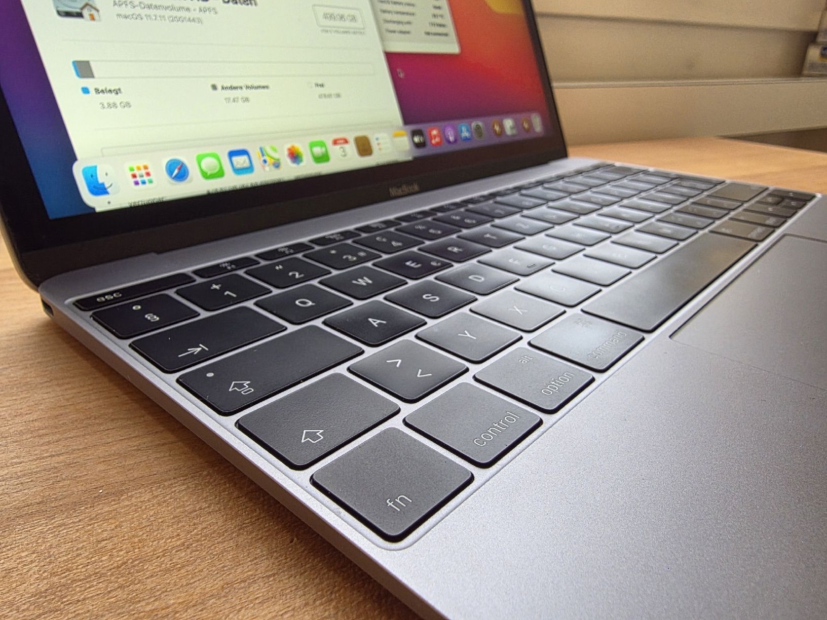 Apple Notebooks: Apple MacBook 12" 8/512 in gutem Zustand – Gebraucht aus Biberist von Volo28 3