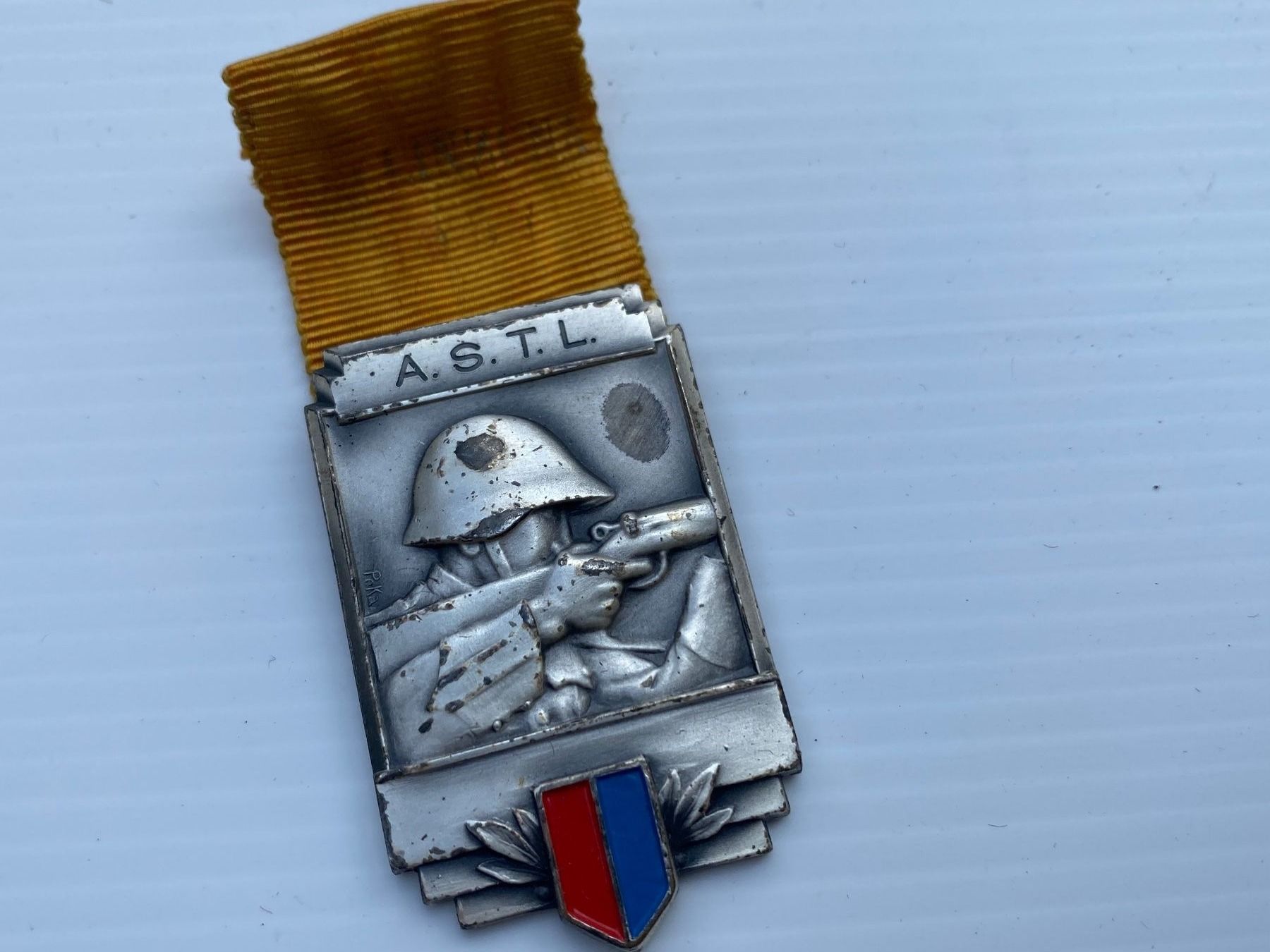 Medaglie: 2 Stück alte Militärmedaillen – Usato da Vacallo venduto da cri_229f 4