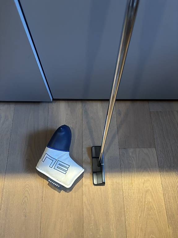 Odyssey Mazze & Set: Odyssey Ai-ONE Square 2 Square  État neuf – Usato da Sion venduto da Alpin_Golf 4