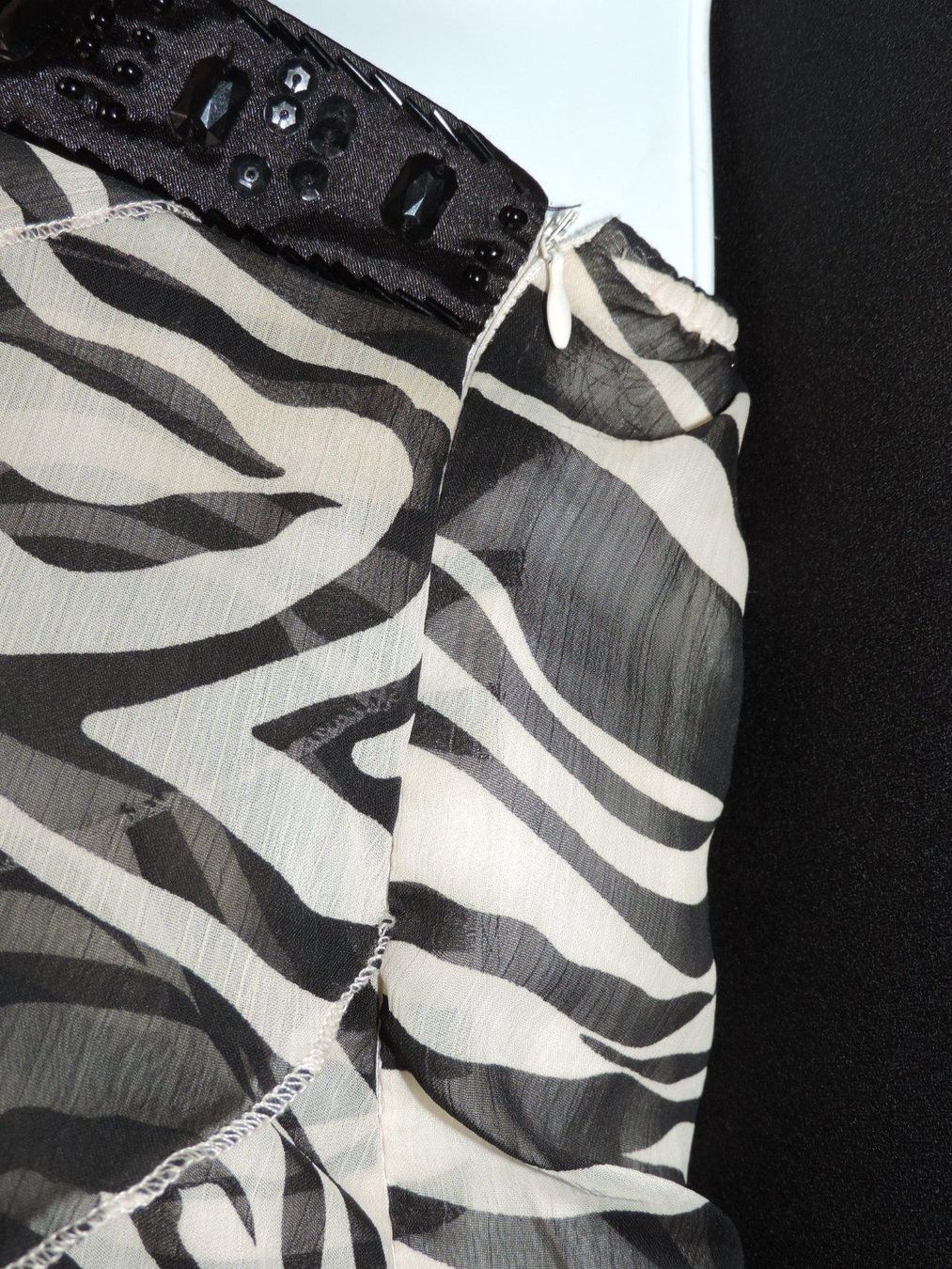 Kleider: robe tunique zèbre noir et blanc – Gebraucht aus Genève von Axelle333 9