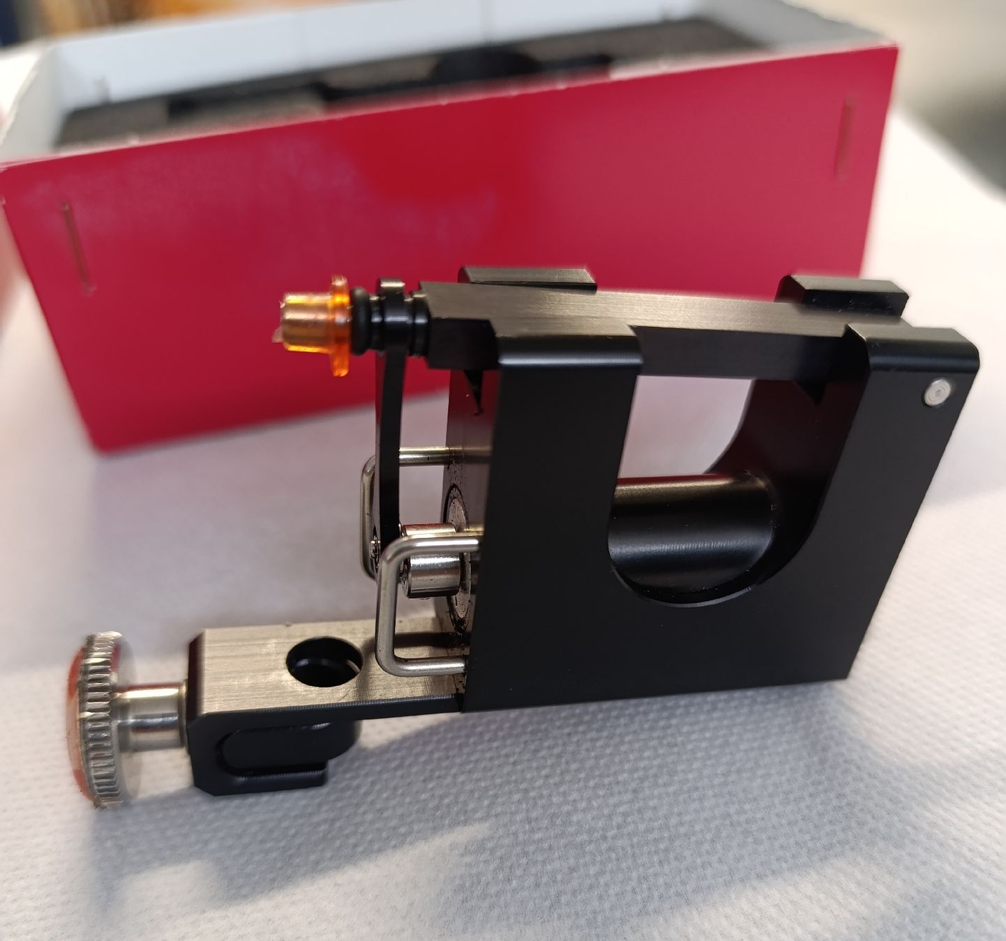 Alle Maschinen: SWISSTATTOOMACHINE, tattoo machine rotative Collector, 2007 – Neu (gemäss Beschreibung) aus Avry-sur-Matran von dav_nm5p 5