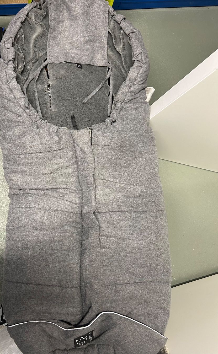 Kaiser Sacchi a pelo: Fusssack Marke "Kaiser" in grau – Usato da Küsnacht ZH venduto da Sylvia.Nadig
