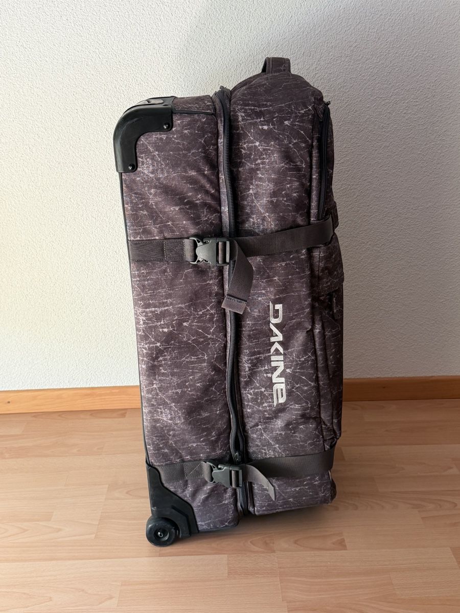 Dakine Valises de voyage: DAKINE Reisekoffer Split Roller, 110l – D'occasion à Greppen par Mcrown 1
