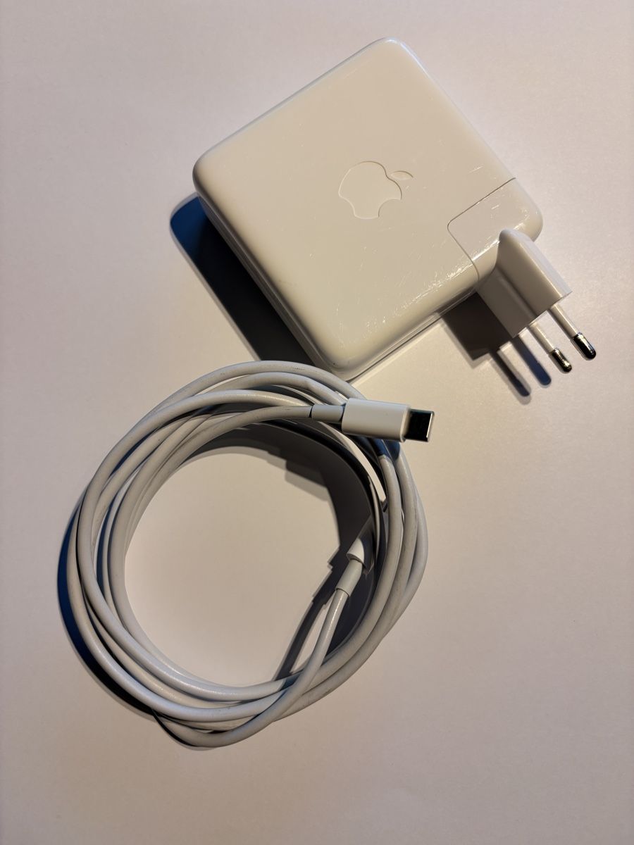 Apple Ladegerät: Apple 87W USB-C Power Adapter + Cable - Excellent Deal! – Gebraucht aus Lützelflüh-Goldbach von Blink840 2