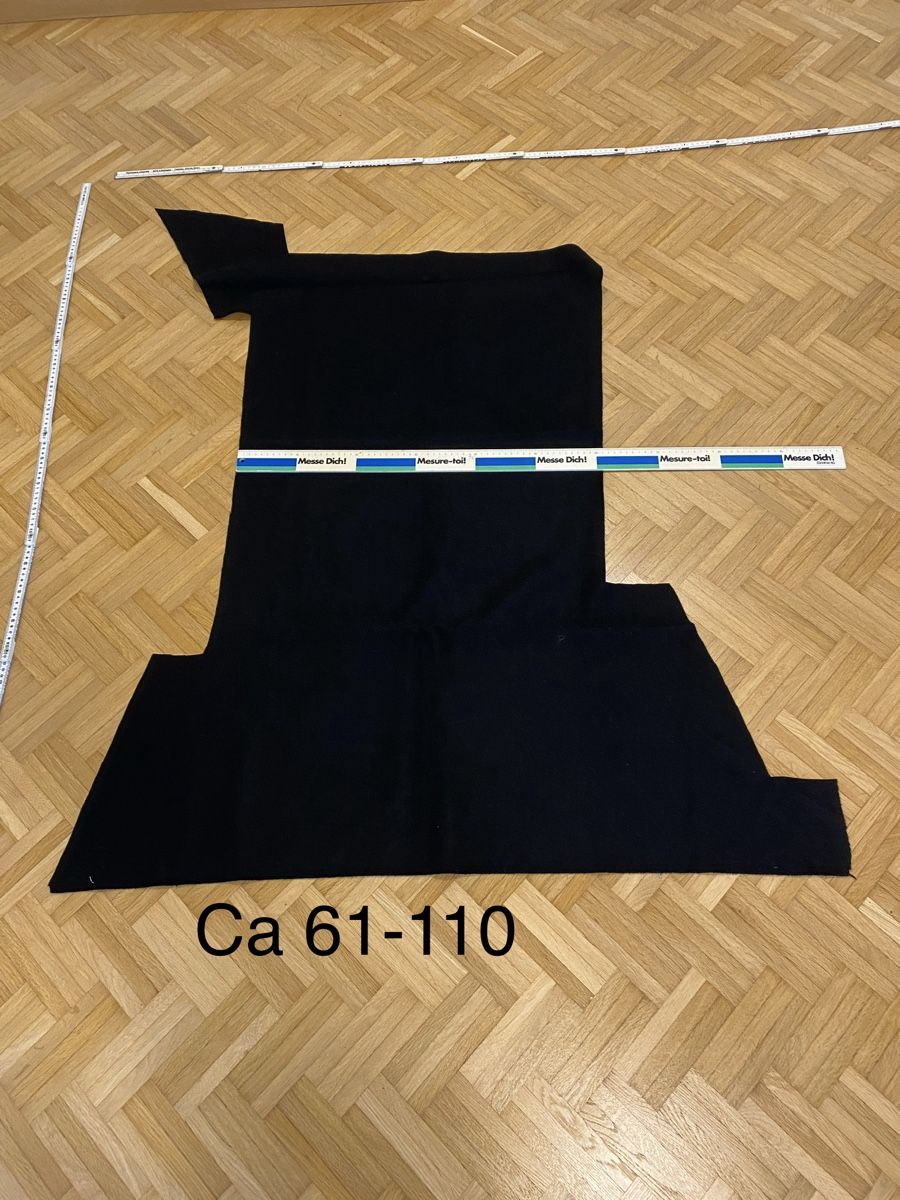 Tessuti: Filz Stoff schwarz ca. 61-110 cm – Nuovo (secondo la descrizione) da Flawil venduto da sonnengeist 1
