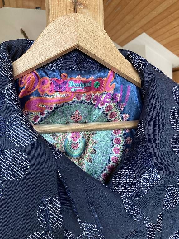 Cappotti: Desigual Mantel Grösse 38 – Usato da Aegerten venduto da viv_w9y5 1