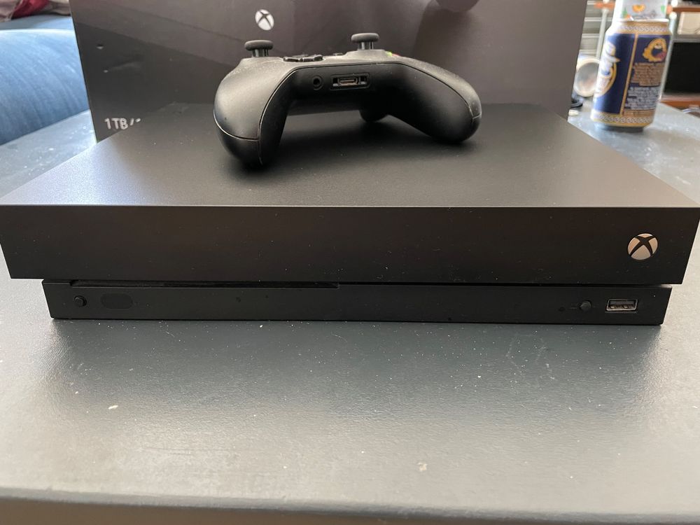 XBOX ONE X Kaufen auf Ricardo