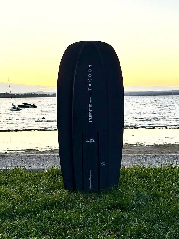 Planches de surf: Takoon Pump Carbon mit Bag 90cm – D'occasion à Winterthur par nic_j5d6 1