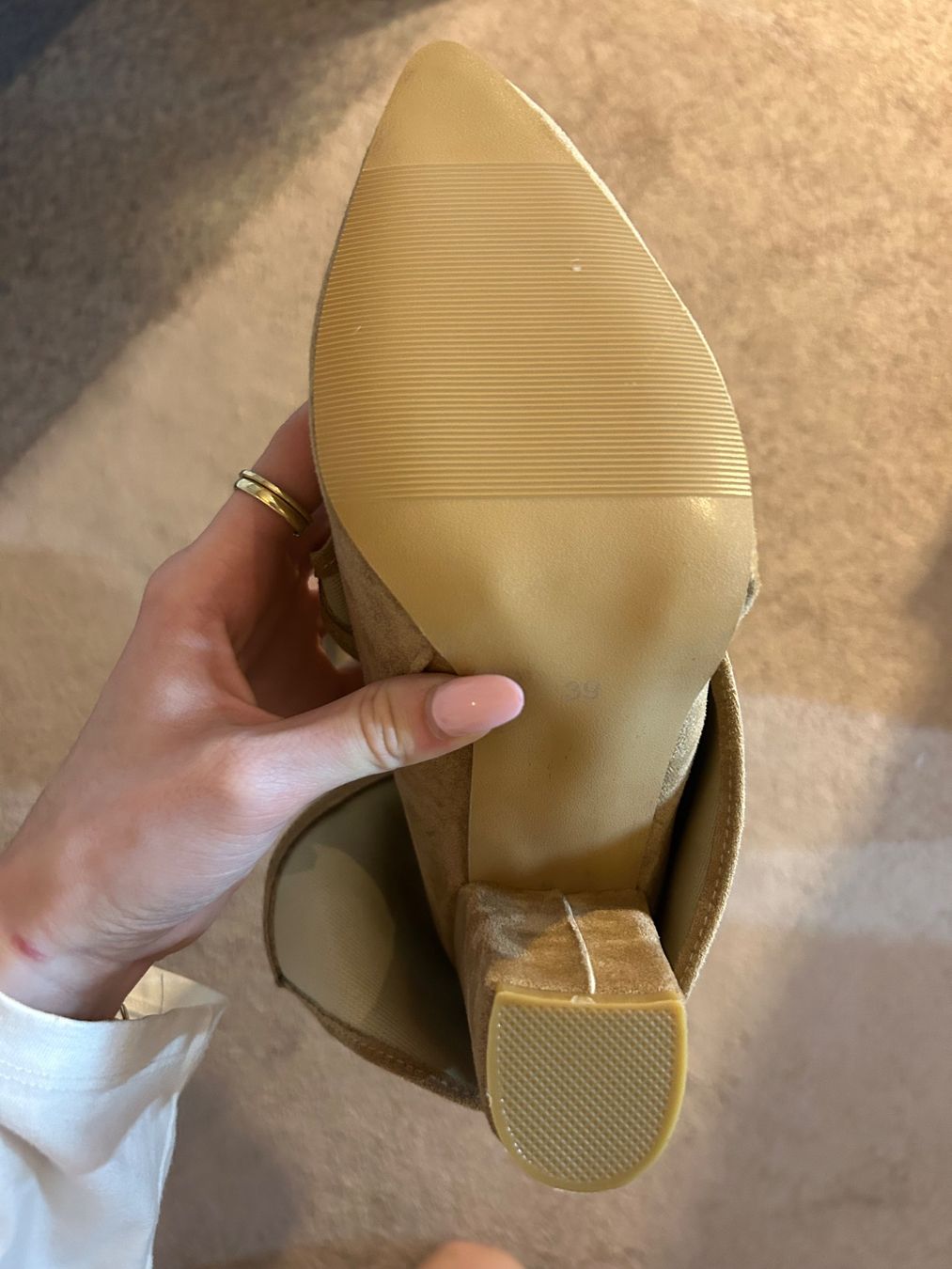 Scarpe da donna: Stiefel Überlappen Beige – Usato da Frauenfeld venduto da hannamaria29 3