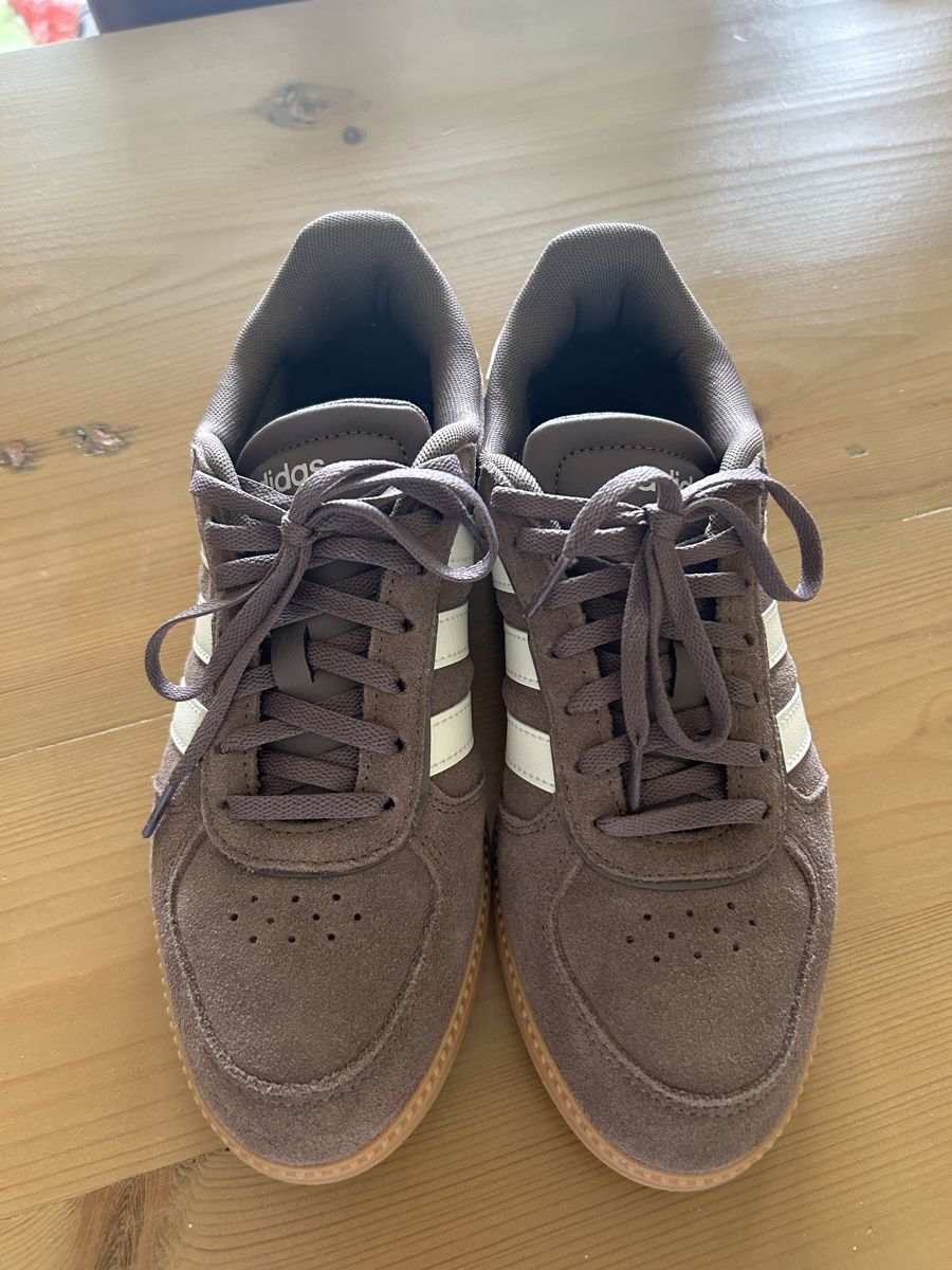 Scarpe da donna: Adidas neu – Nuovo (secondo la descrizione) da Richterswil venduto da solisoli5 1