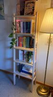 Kleines Bücherregal (Vilto) aus Birkenholz