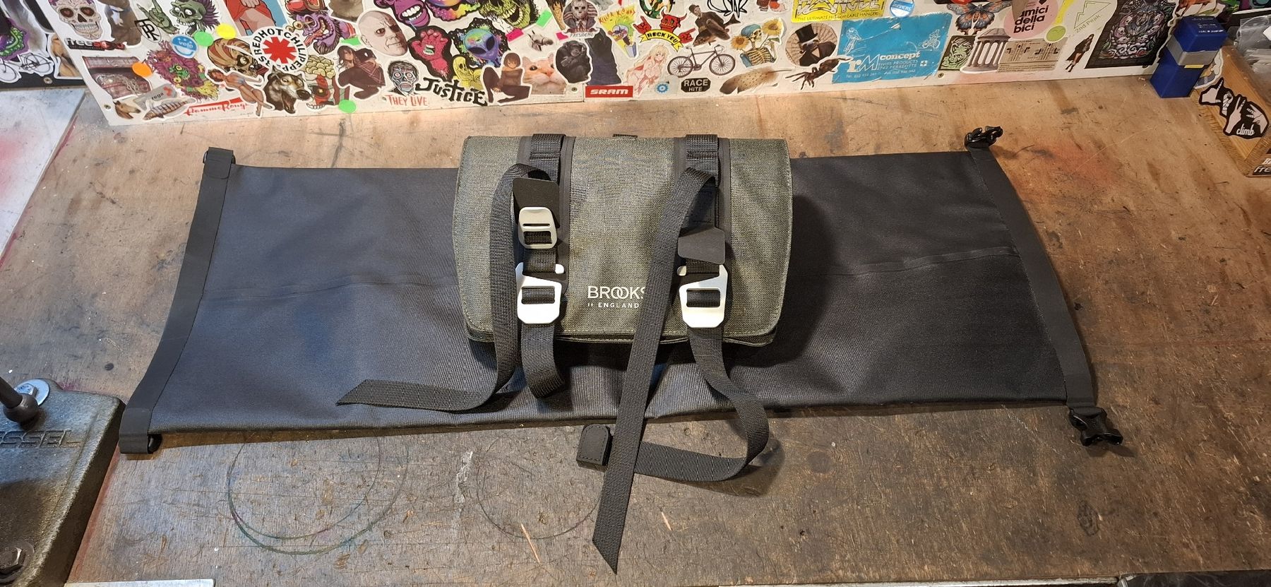 Brooks Borse: BROOKS Bikepaking Lenker Tasche  – Usato da Adliswil venduto da trujillo01 6