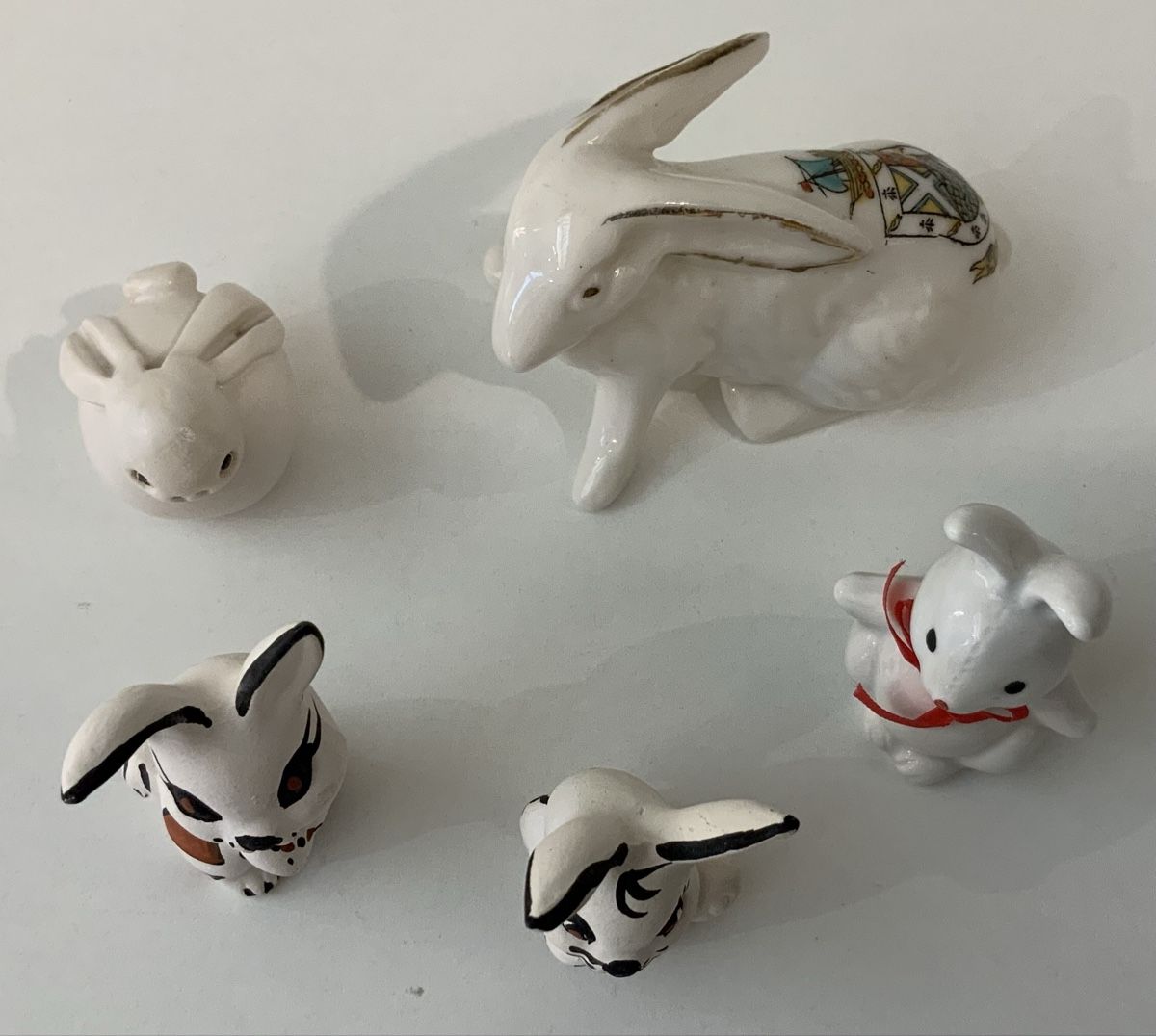 Statuette: Lot de 5 lapins – Usato da rolle venduto da Tontonjulot 1