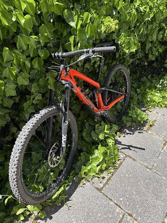 Trek Biciclette: Trek Slash 9.8 2018 Grösse M – Usato da Brügg BE venduto da fab_t6tt 1