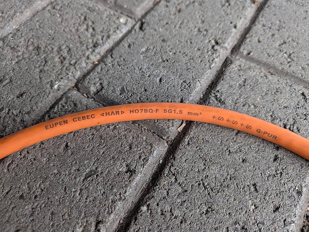 Câbles: Pur Starkstrom Kabel ca. 40 m – D'occasion à Rieden AG par Lombego 2