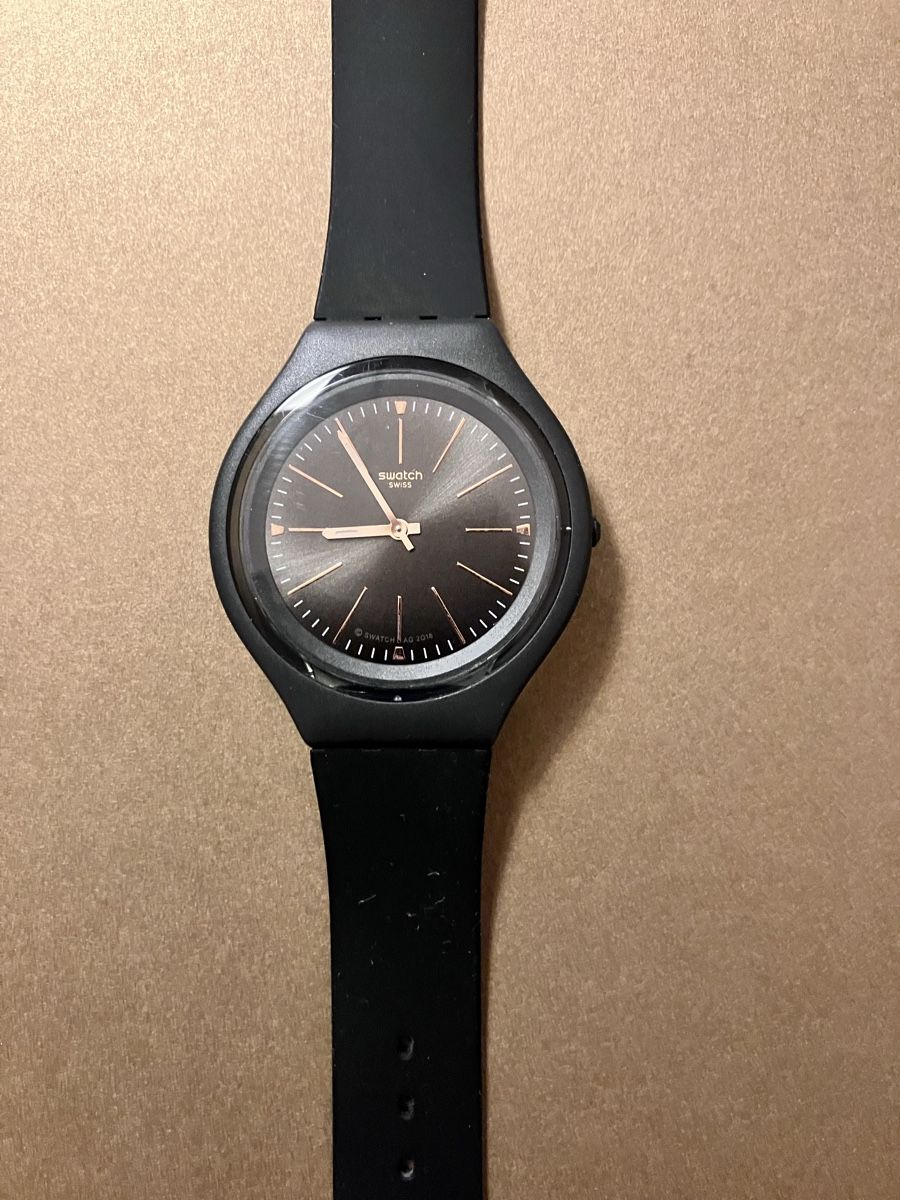 Swatch Orologi: Swatch Skin schwarz – Nuovo (secondo la descrizione) da Herzogenbuchsee venduto da stellafarella