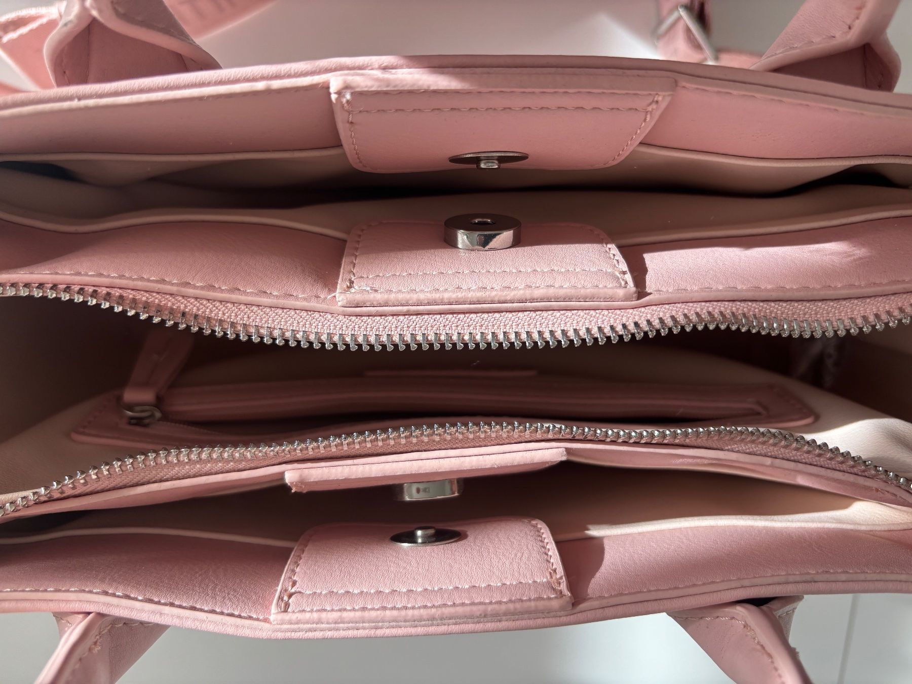Valentino Borse da donna: Handtasche Valentino rosa neu – Nuovo (secondo la descrizione) da Richterswil venduto da mic_h2ht 2