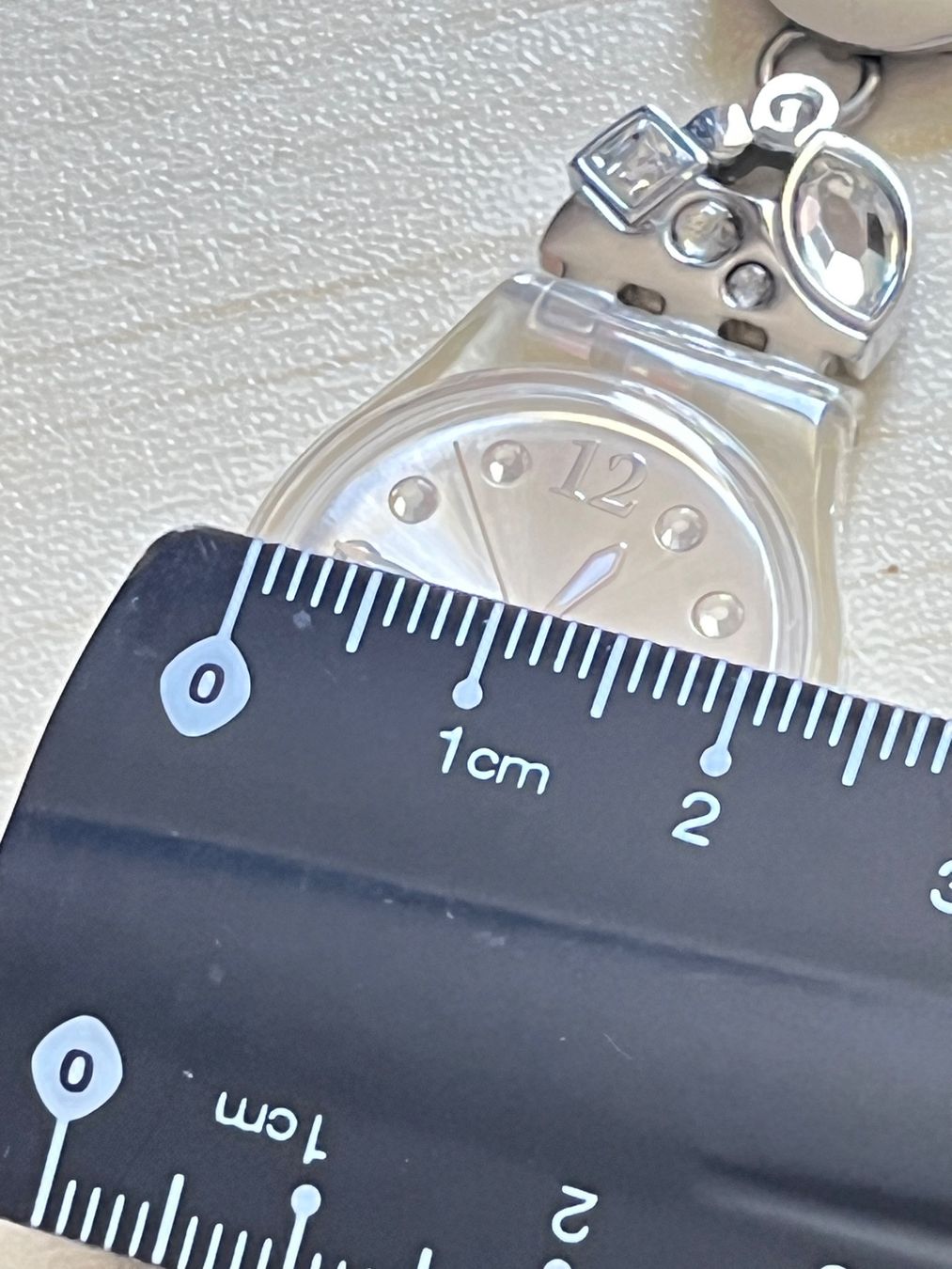 Swatch Orologi: Swatch Damenuhr Bijoux mit Steinen, tä – Usato da Grenchen venduto da chththl 2