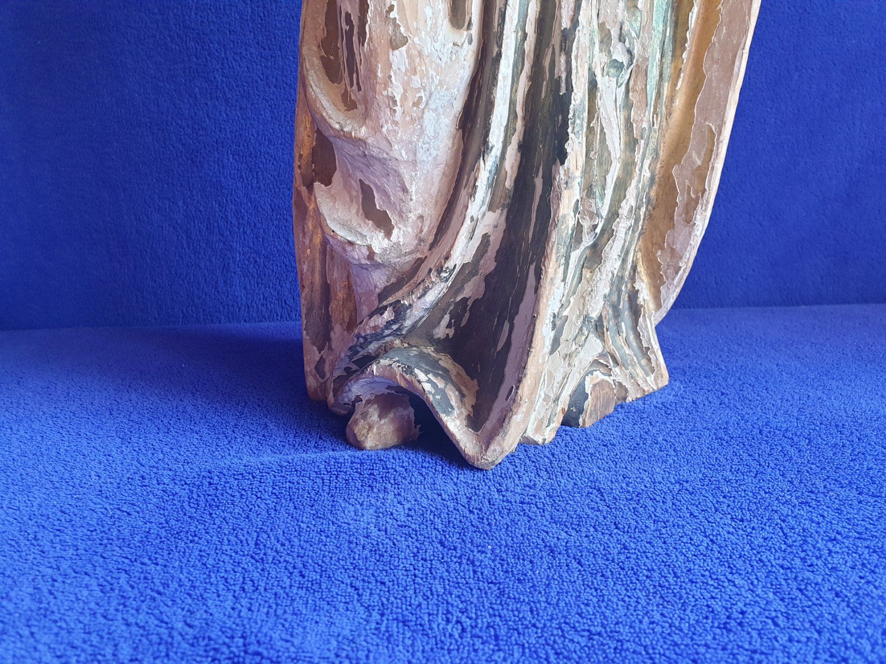 Statuette: Heiligen Figur Holz, Antik – Usato da Bözberg venduto da L-G 6