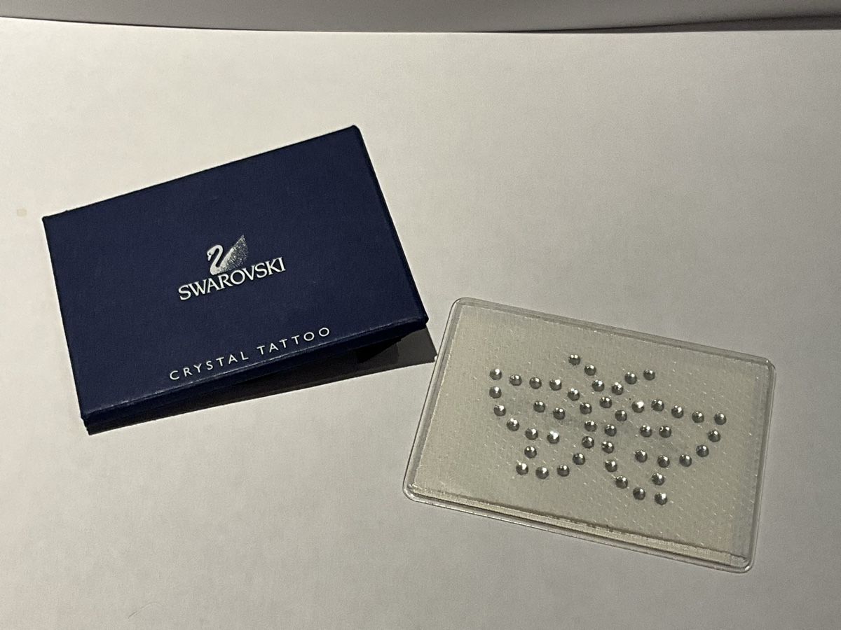 Autocollants: Swarovski Crystal Tattoo – Neuf avec emballage d'origine à Oberglatt ZH par Multimix