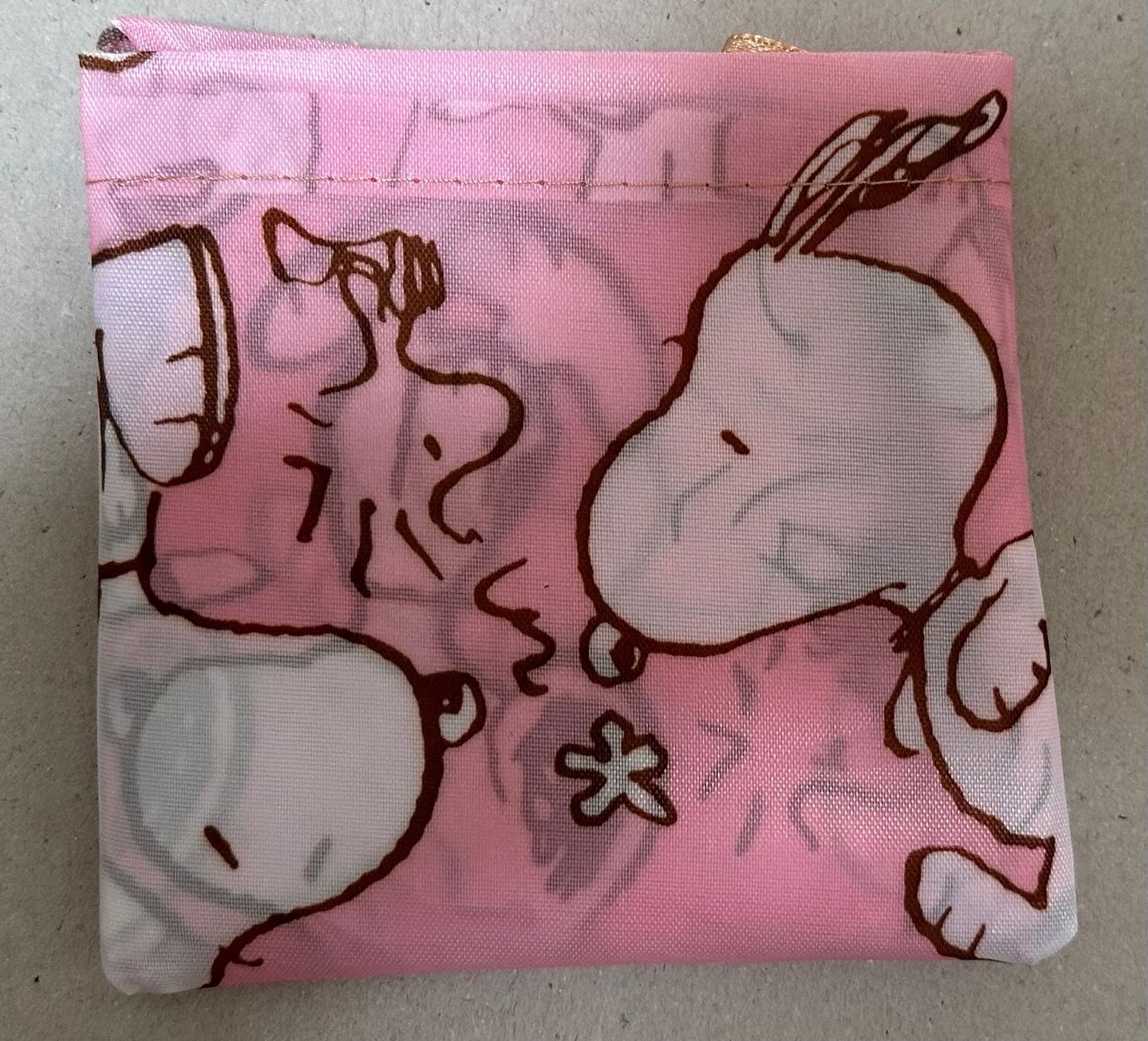 Taschen: Faltbare Tasche mit Snoopy Motiv in rosa – Neu und originalverpackt aus Meilen von Art-Friend 2