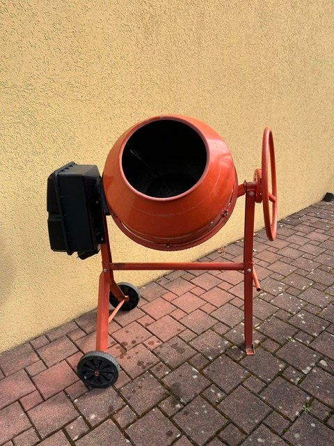 Toutes les machines: Betonmischer – D'occasion à Basel par Dylan1994 5