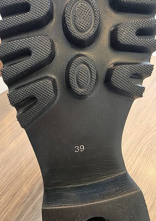 Damenschuhe: Lederstiefel NEU – Gebraucht aus frick von Anina20 1