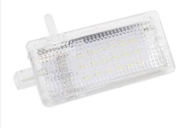 Lampade: BMW MINI Handschuhfach 18 Led Lampe – Nuovo e nell'imballaggio originale da Unterägeri venduto da RmOnline 2