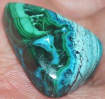 Cabochon L-1566 – Chrysokoll Malachit – 25x18mm