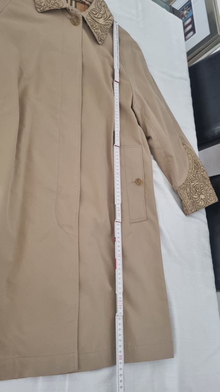 Burberry Mäntel: Exklusiver Luxus Burberry Mantel - Gr. 36 – Neu (gemäss Beschreibung) aus Schneisingen von backstore24 4