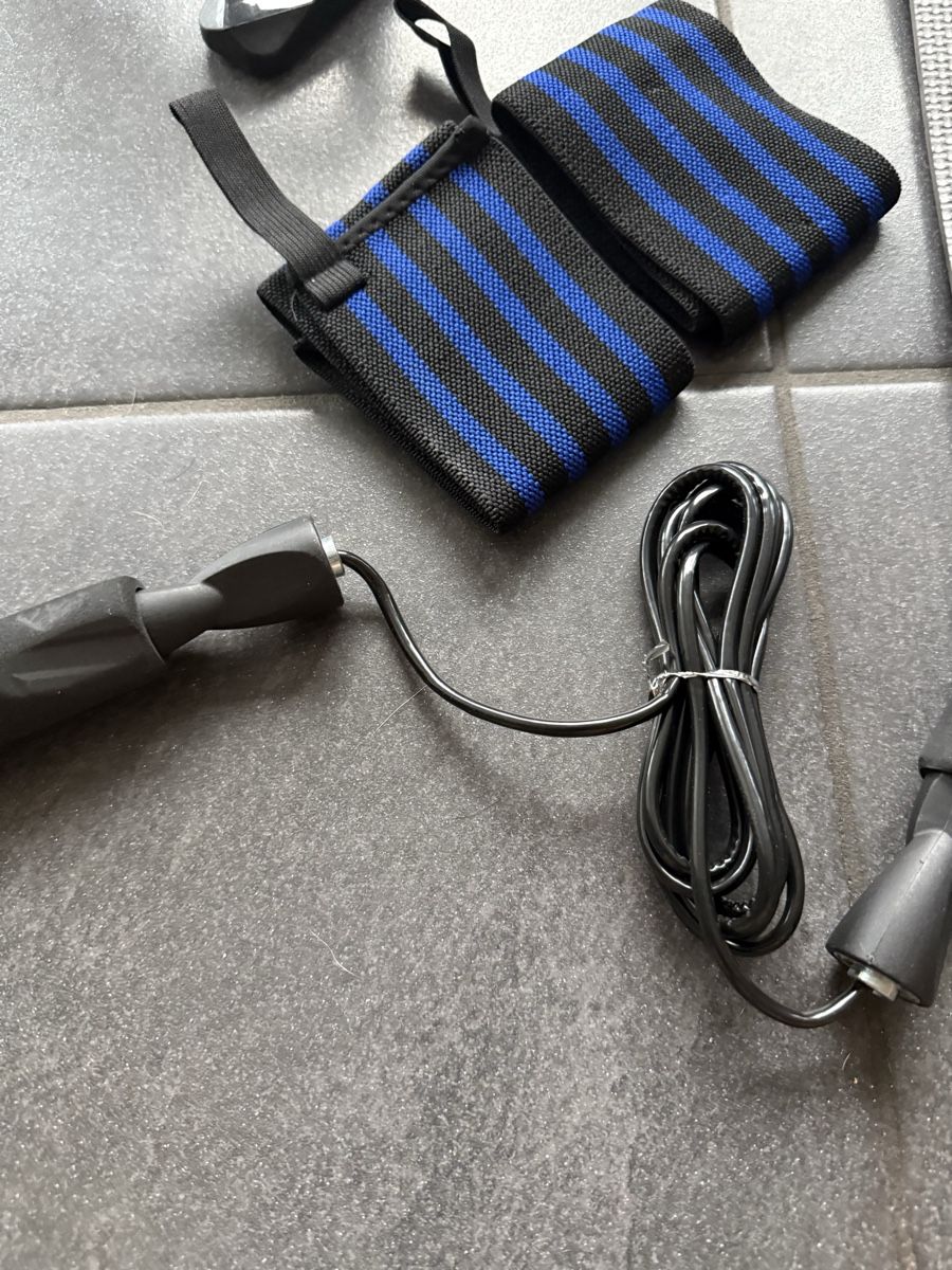 Hometrainer: Fitness Trainingsset – Gebraucht aus Walchwil von chrobry 5