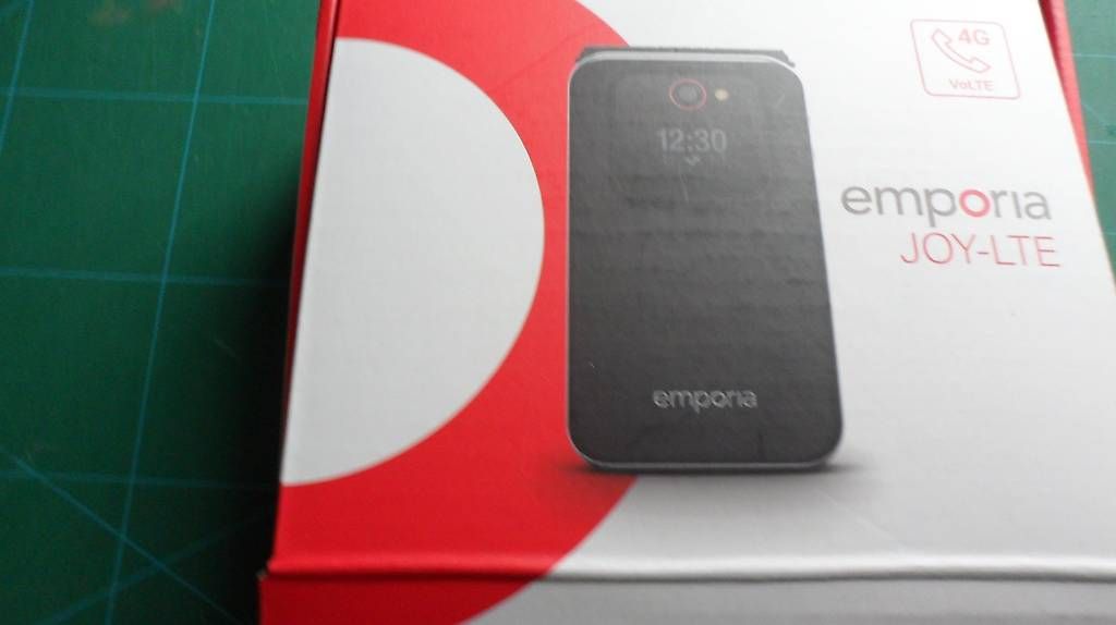 Emporia Handys / Smartphones: Empora Joy-LTE – Neu und originalverpackt aus Effretikon von Renbrun