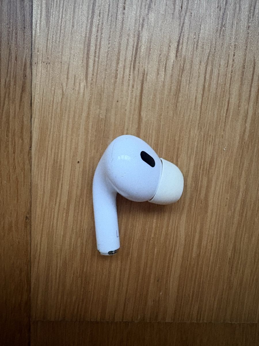 Apple Cuffie: Apple AirPods Pro 2. Generation / Left EarPod  – Usato da Zürich venduto da kat_b8qs 4