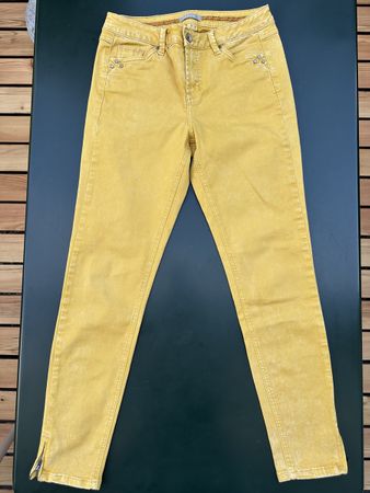 Gelbe Jeans von NILE
