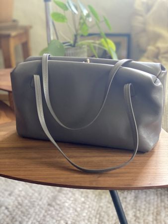 Jil Sander Goji Pillow Leder Tasche taupe