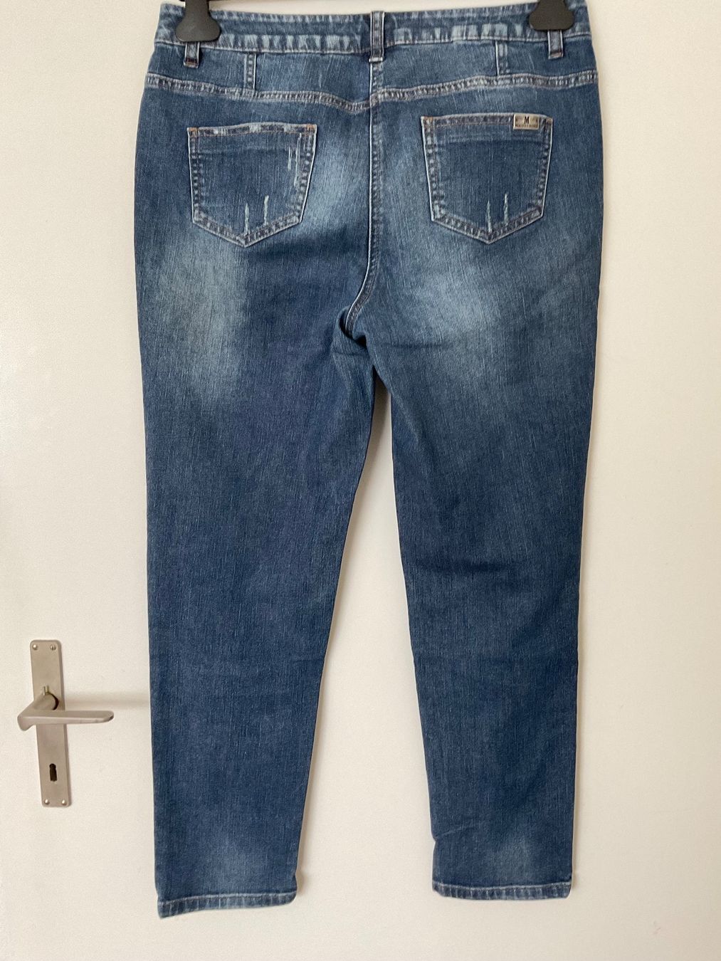 Madeleine Jeans: Madeleine schöne Jeans Gr 40 mit Steinchen – Usato da Urdorf venduto da alda02 2