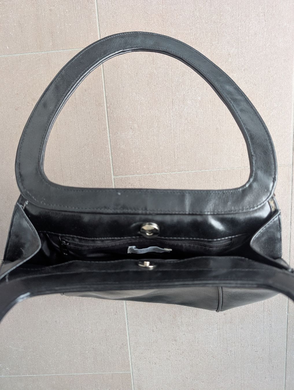 Borse da donna: Vintage Handtasche der Marke Clothes – Usato da Luzern venduto da simonf1 1