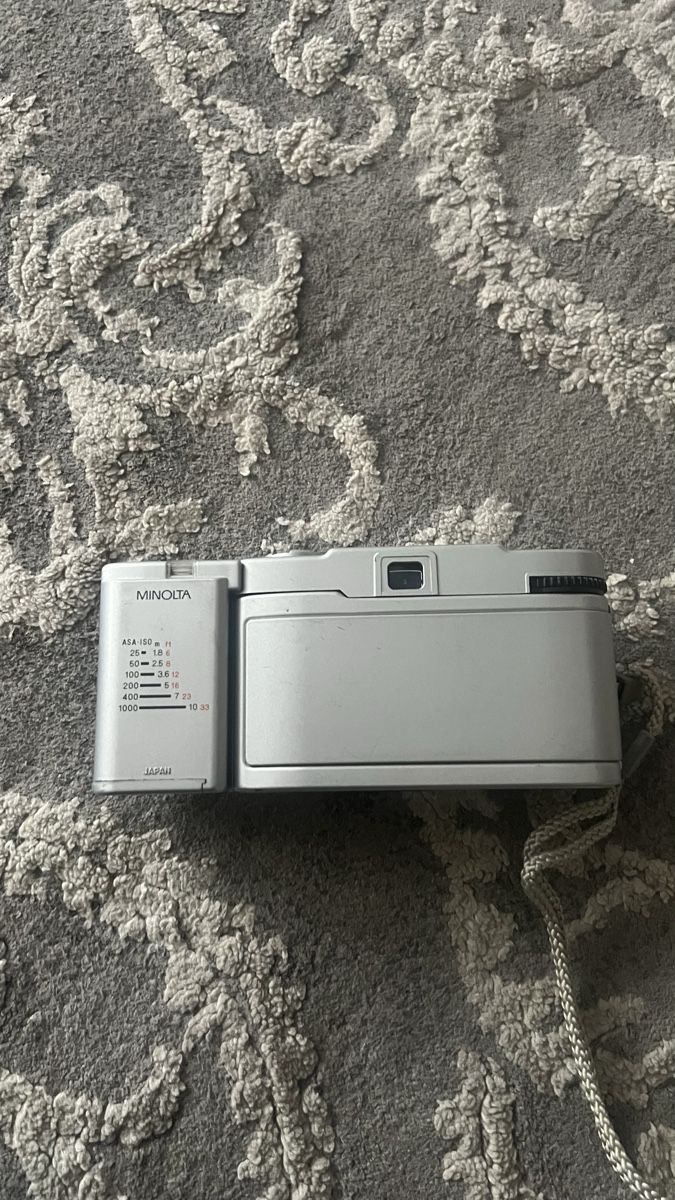 Minolta Fotocamera: Minolta Autofokus Kamera – Difettoso da Unterkulm venduto da Sita013 3