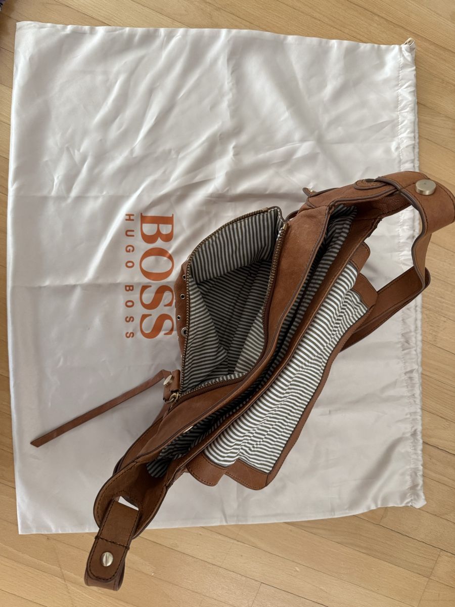 Hugo Boss Sacs femmes: Boss Leder Tasche – Neuf (Voir description) à Thalwil par Swissbaglady 4